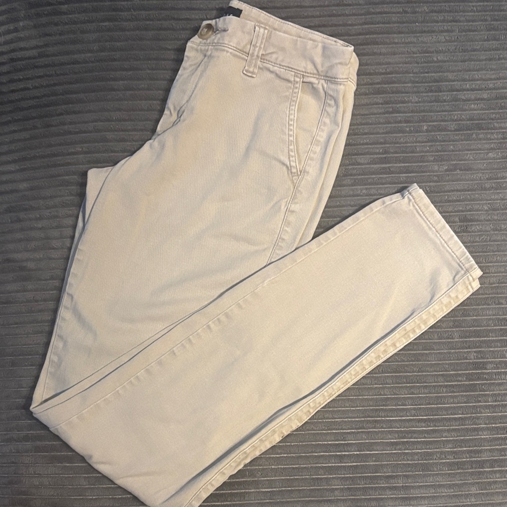 Aeropostale Women's Cream Skinny Pants